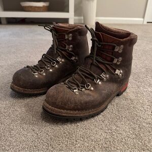 Vintage RAICHLE Switzerland Leather Hiking Mountaineering Army Boots Sz 8.5M